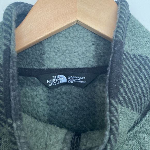 Northface Mens pullover fleece sz large in green and black tartan print ex. cond - Picture 3 of 5